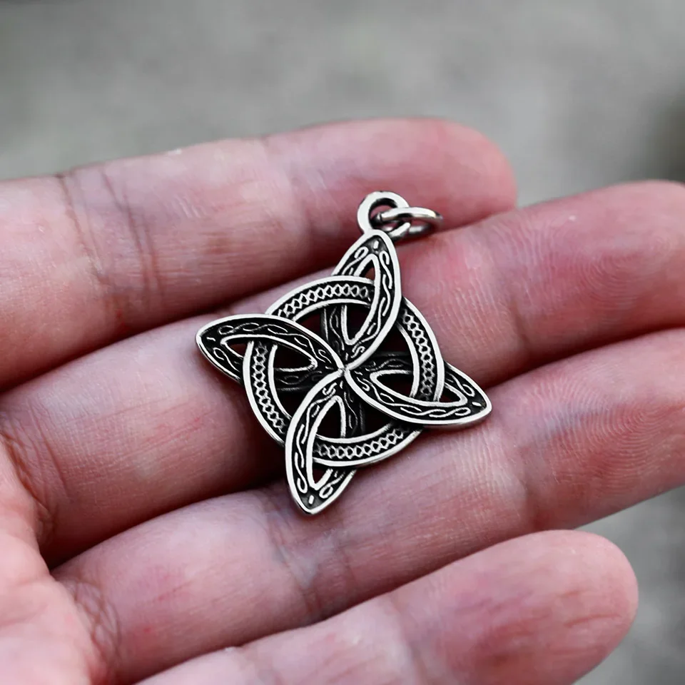 Vintage Witch's Knot Celtic Knot Pendant Men's Slavic Protection Lucky Amulet Necklace Irish Witchcraft Jewelry