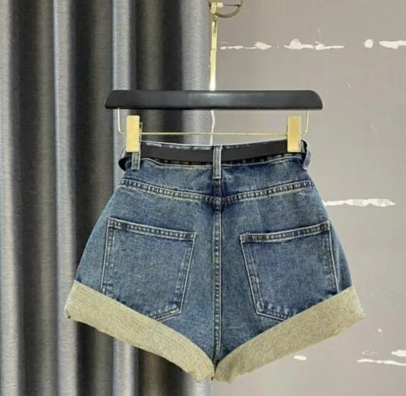 2024 New Spring Summer High Street Denim Shorts Women High Waist Wide Leg A-Line Curling Short Jeans no belt s526