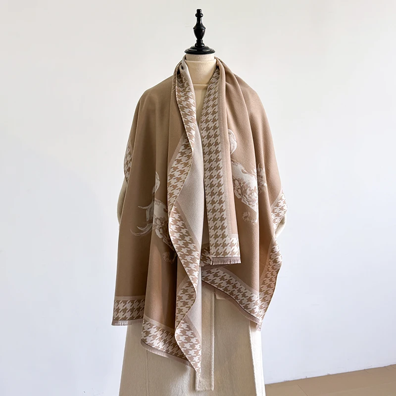 2025, Luxusmarke Damen-Winterschal aus Kaschmir – Pashmina-Schal mit Leopardenmuster und Quasten, Wickeltuch, Bandana und Poncho – Detail 10