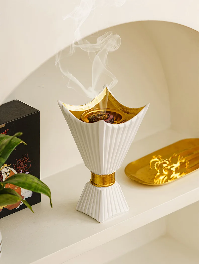 Modern Square Corner Holy Grail Incense Burner Light Luxury Aromatherapy Burner Home Living Room Desktop Decoration Ornament