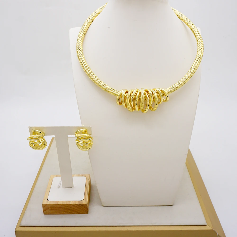 

Trendy Dubai Gold Color Plated Jewelry Set High Quality Necklace Earrings For Women Fashion Accessories Wedding Party Gift