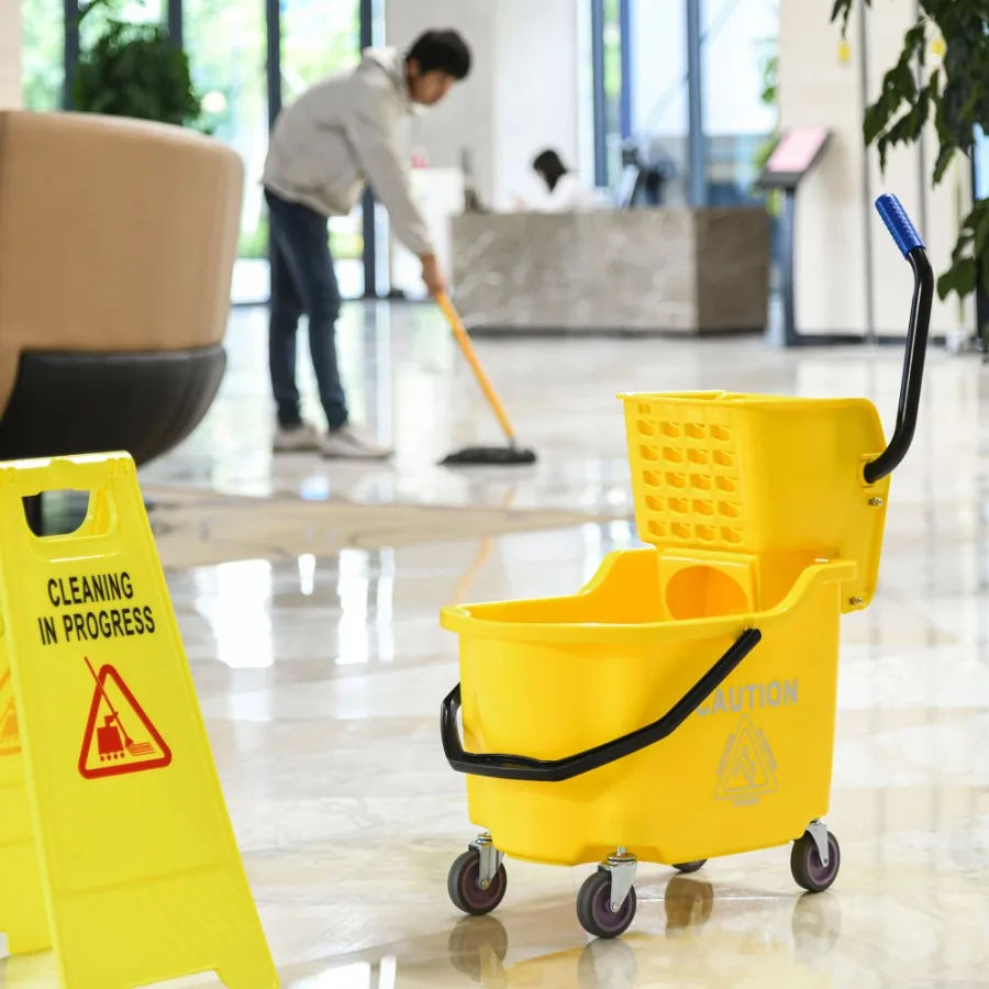 Cubo de fregona comercial, escriba de prensa lateral amarilla de 34 cuartos con ruedas de mango de metal