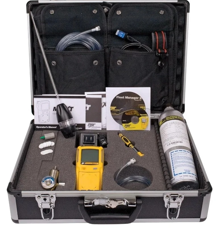 

XT-XWHM-Y-NA-CS GasAlertMax XT II Комплект для конфинированного пространства (% LEL, O2, H2S, CO)