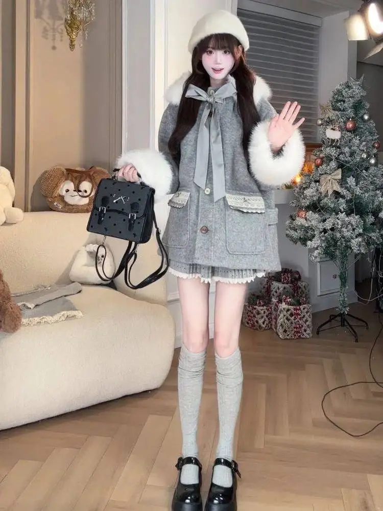 Women's Woolen Coat Hepburn Style Short Coat Korean Style Versatile Fashionable Autumn Winter New Arrival Premium Feel