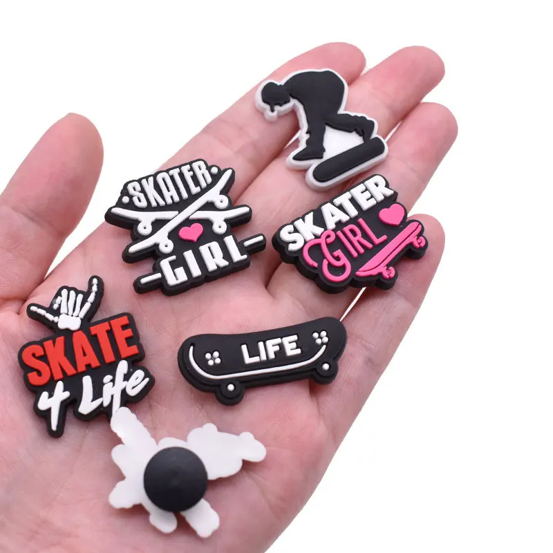 New Shoe Charms for Crocs Accessories Skateboard Women Clogs Boy Buckle Kids Pins Decoration Jeans Men Shoes Accessories