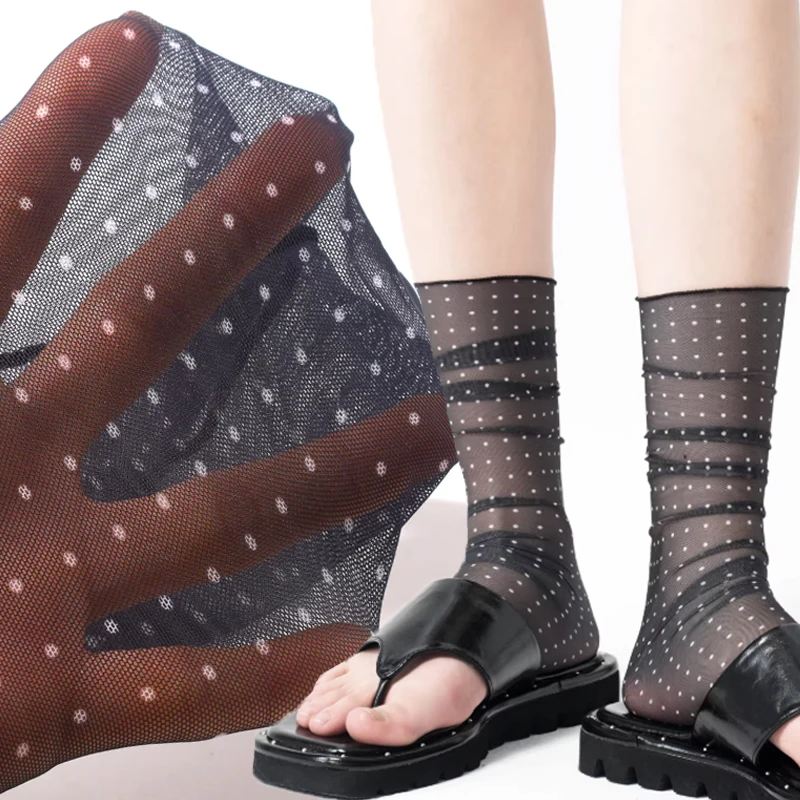 2026 Spring and Summer Japanese Socks Thin Lace Border Sweet Wave Point Lace Mid Tube Socks for Women