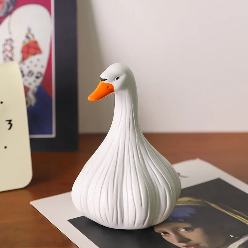 Garlic Duck Workstation Emotional Stability Tool Office Ceramic Stress Relief Small Ornament Funny Healing Desktop Decoration