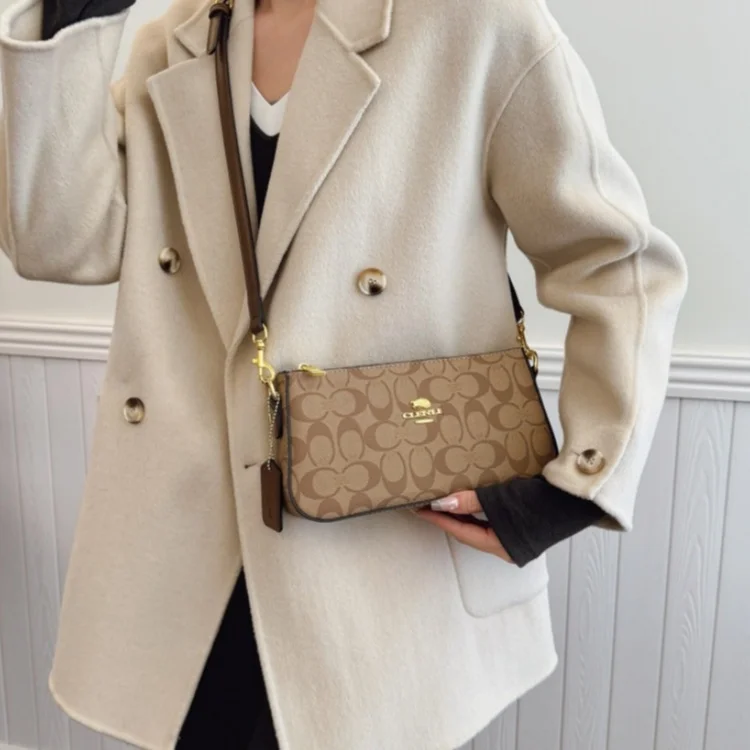 High-end Style Handbag with Chain Strap for Women Vintage Print Elegant Crossbody Bag Shoulder Bag Slant Bag New image 3