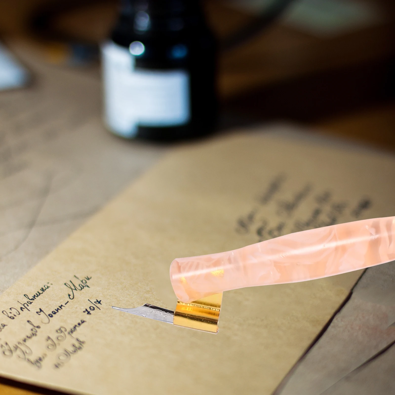 

1 set Dip Pen Set Vintage Calligraphy Pens Smooth Writing Wear-Resistant Nib Lightweight For English Calligraphy Practice Gift