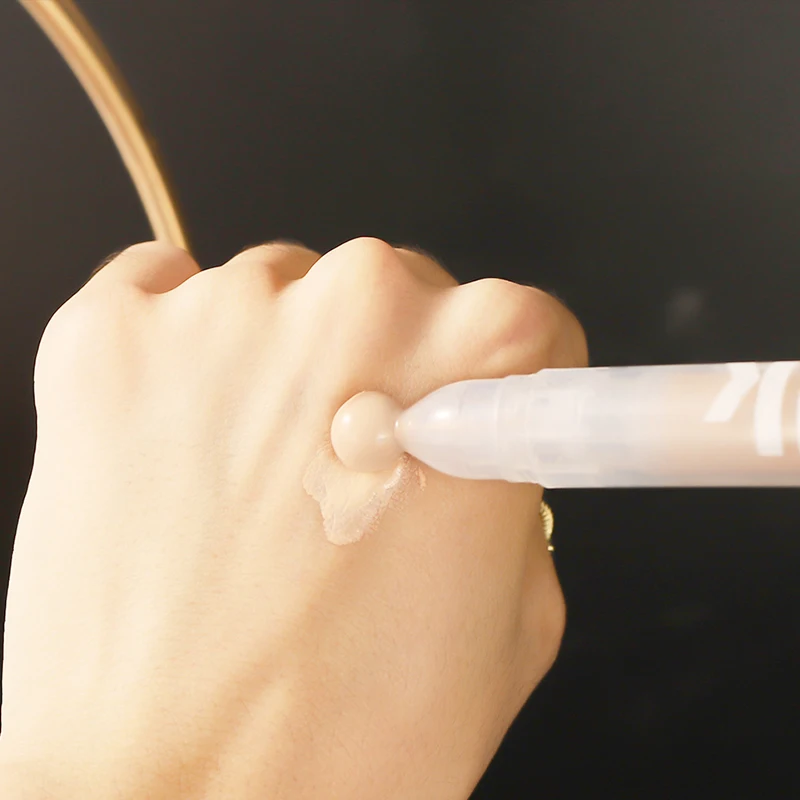 ミルク液体コンシーラー BB クリームシャドウ輪郭クリームカバーくまにきびコンシーラースティック輪郭明るくベースメイク