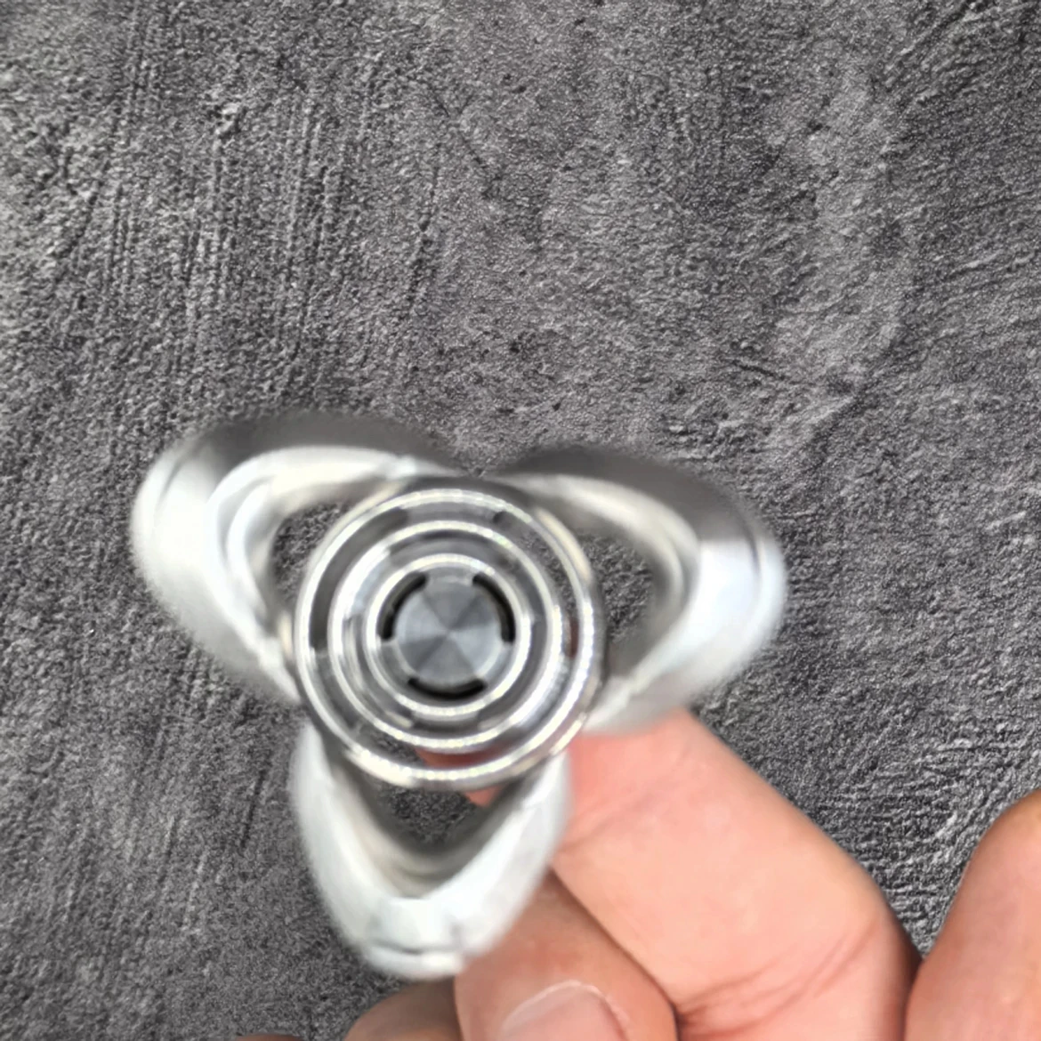 Jouets sensoriels en métal Fidget Spinner curseur EDC Anti-Stress outil de mise au point tdah taille de poche Durable roulement à billes en acier inoxydable cadeau