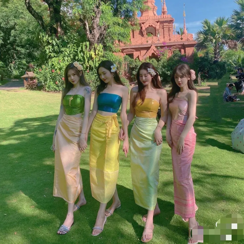 traditional thai bridesmaid dresses Groom Thai Bridesmaid Dresses Thai Wedding Attire Groom Traditional Thai Wedding Dress For Sale