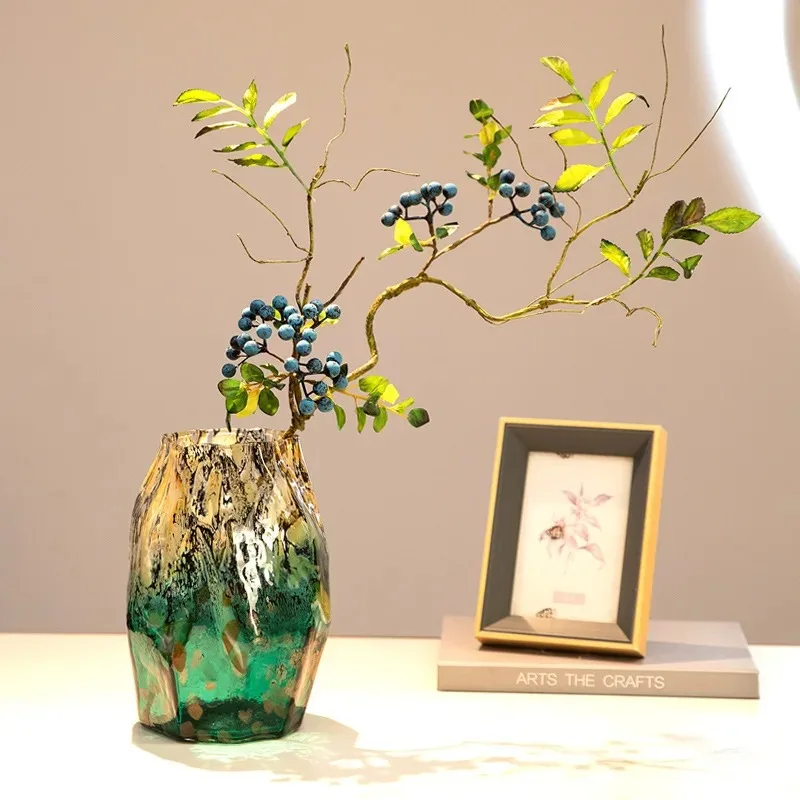 بقع تغيير تدريجي غير منتظمة، مزهرية زجاجية سوداء، طبق فاكهة، مزيج من زهور الديكور #3