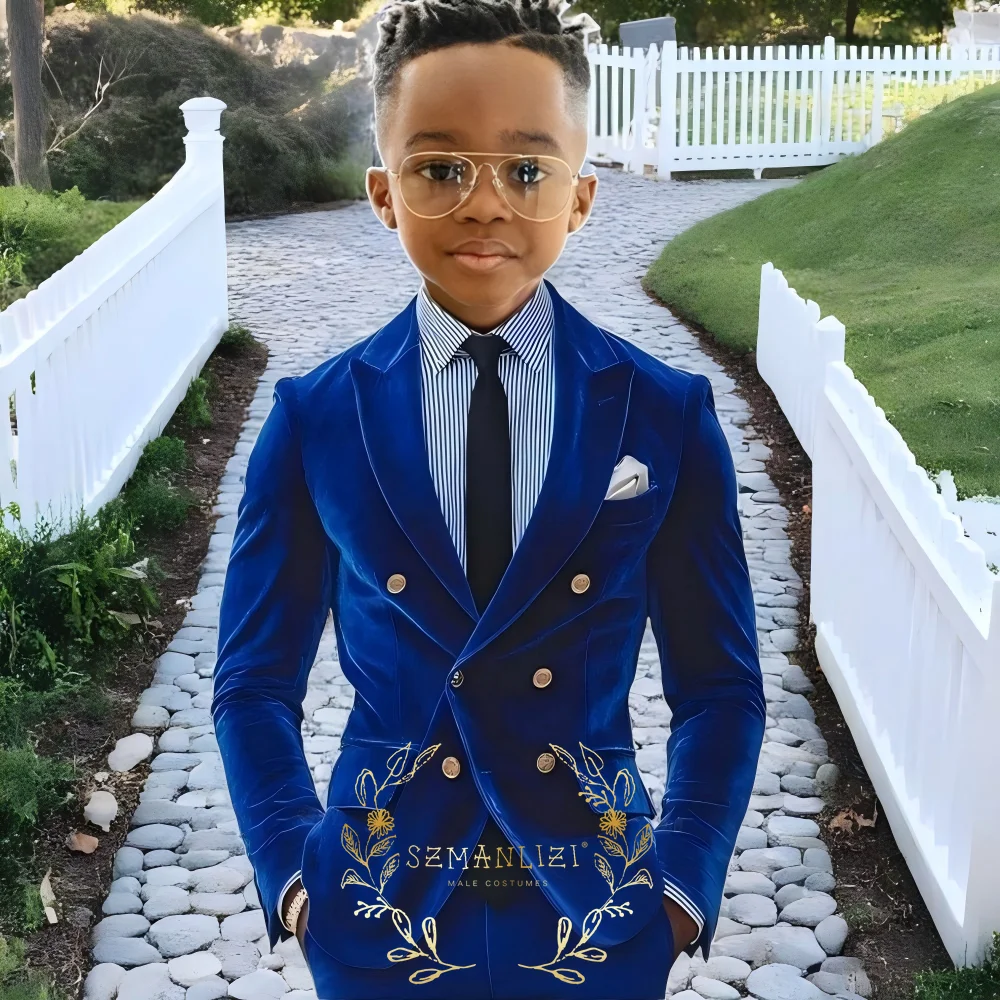 

Blue Velvet Boys Suit 2 Piece Set Fashion Jacket Pants Double Breasted Design Kids Wedding Tuxedo 2T-16T Prom Party Blazer