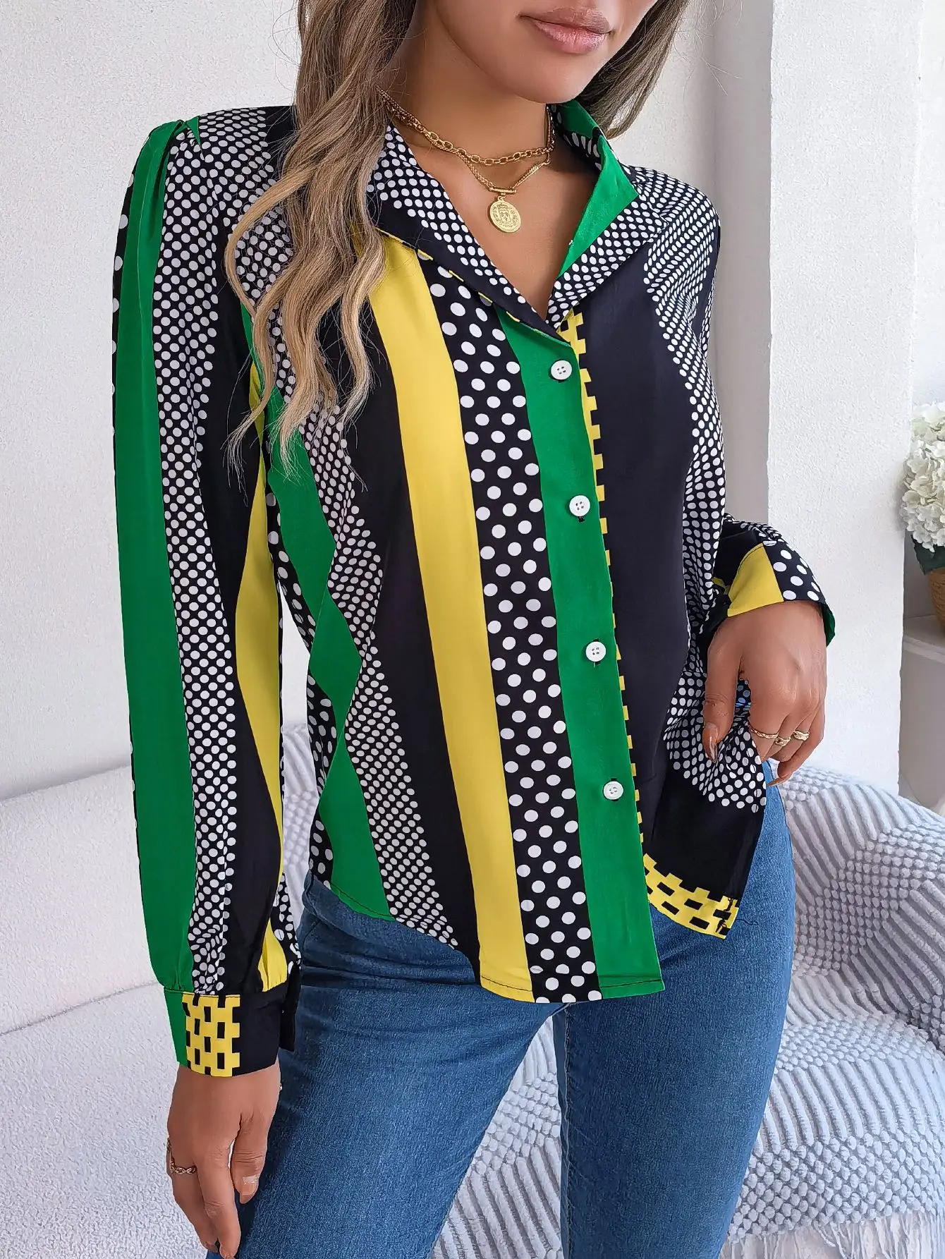 

T-shirt for Female Autumn and Winter Fashion Commuter Temperament Color Collision Polka Dot Suit Collar Long Sleeve Blouse