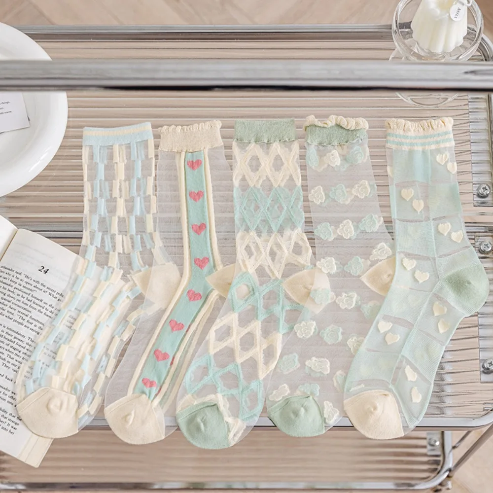 

5PCS/SET Ultra-thin Transparent Crystal Silk Socks Lace Design Sweet Floral Print Mid-tube Socks Elastic Cream Color Women Socks