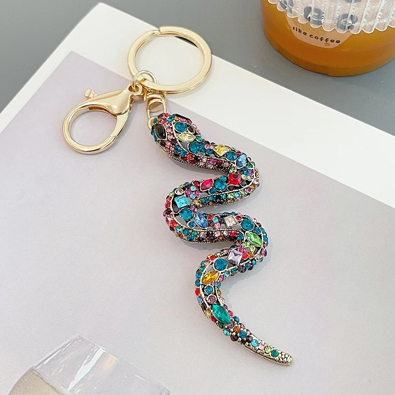 Original Design Mixed Color Sparkle Crystal Snake Keychain Luxury Women\'s Bag Pendant Souvenir Gift