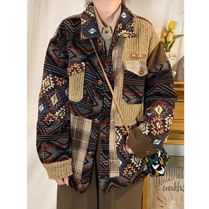 Giacca stile etnico patchwork di marca American Retro Loose Fit Giacca stile vintage giapponese per coppie in primavera e autunno 2025