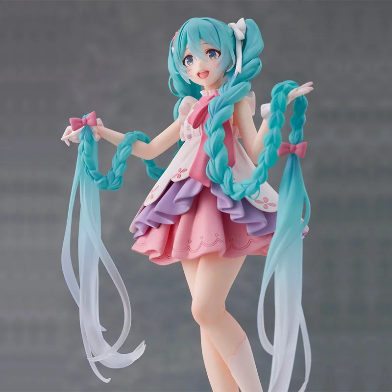 Hatsune Miku Anime Girl Figurka Wirtualna Piosenkarka Księżniczka Długie Włosy Bajka Kraina Czarów MIKU Model Dzieci Zabawki Lalka Prezenty Ozdoby