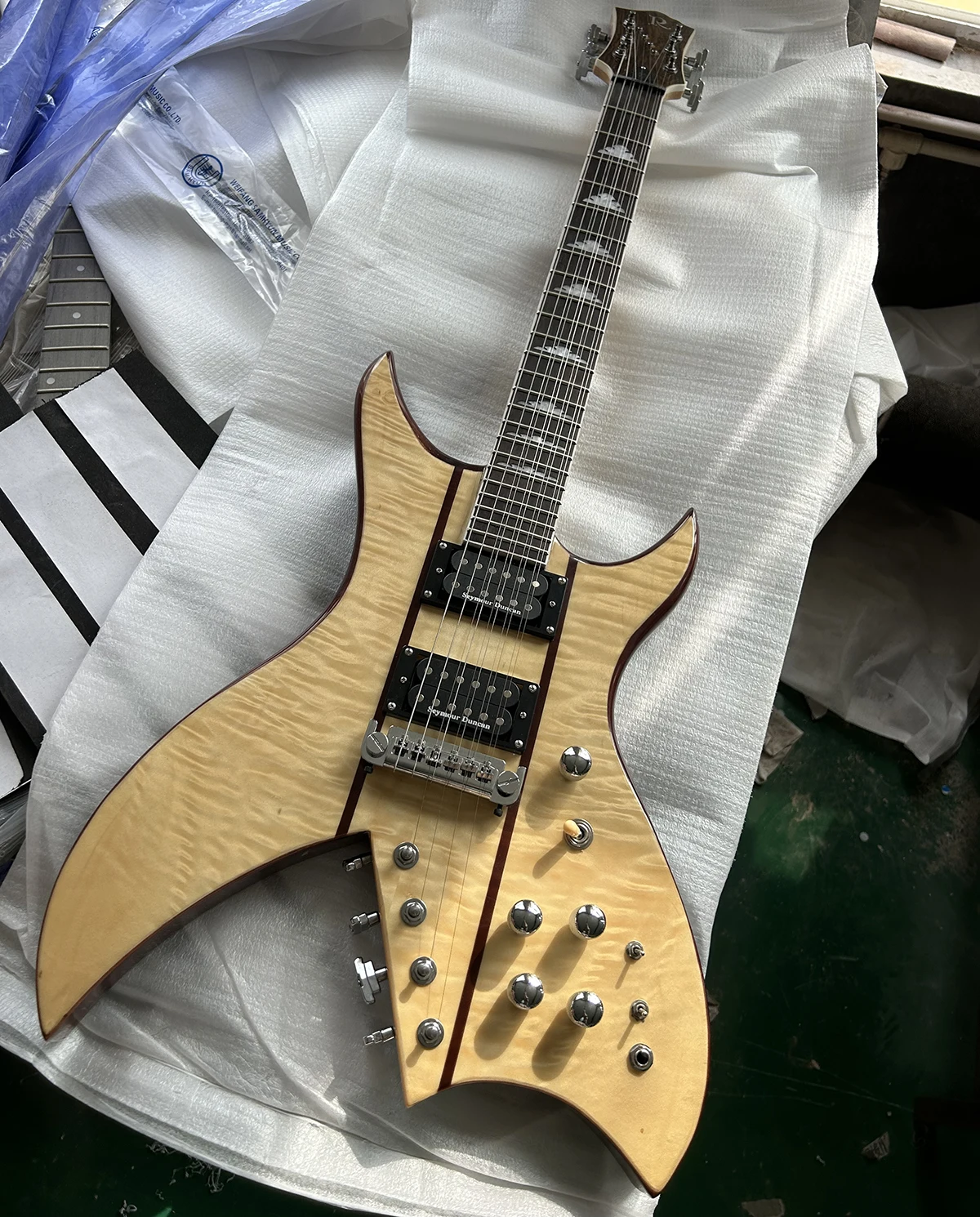 Factory Unusual Shape Natural 10 Strings Electric Guitar Flame Maple Veneer Neck Through Body Chrome Hardwares Customizable