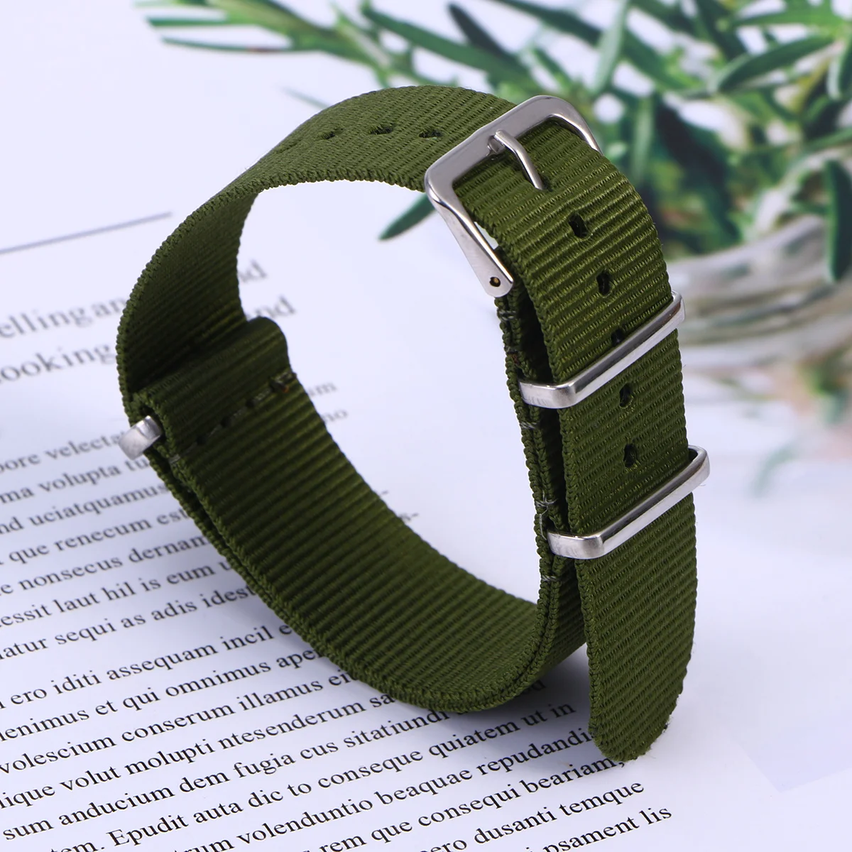 Nylon Watch Strap 20Mm Woven Replacement Band Heavy Duty Breathable No Scratch Soft Wear All Day Army Green