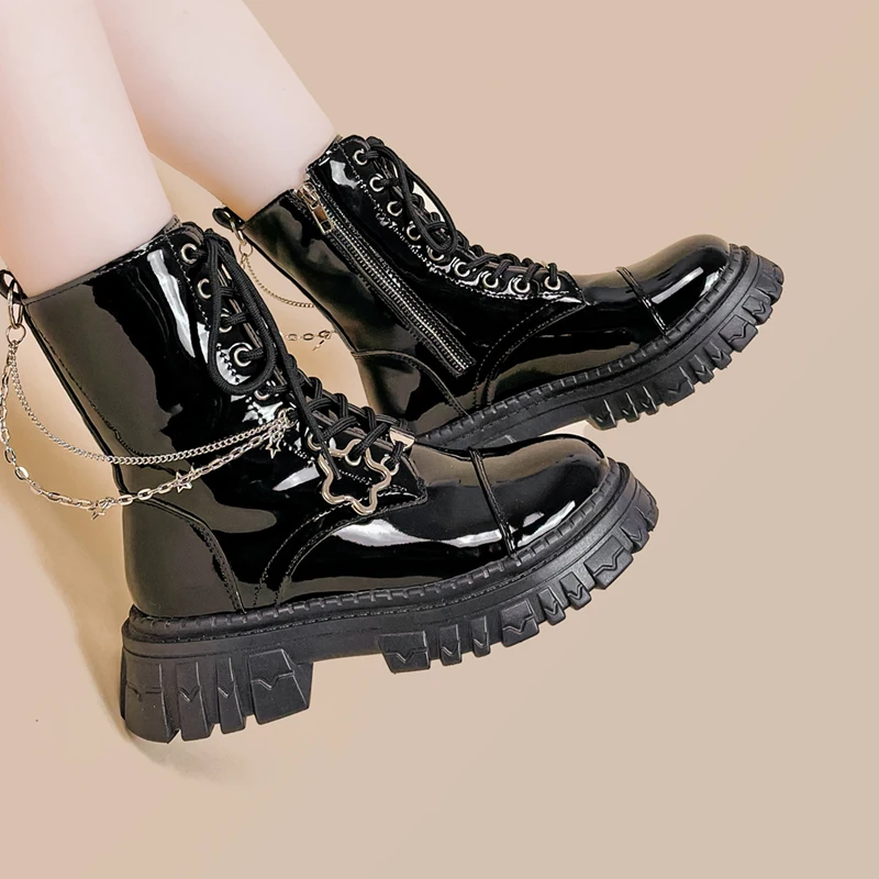 Amy e Michael 2022 New Autumn Black Retro Women Fashion Boots Ladies Mid Calf Platform stivali da combattimento per studenti di ragazze alla moda