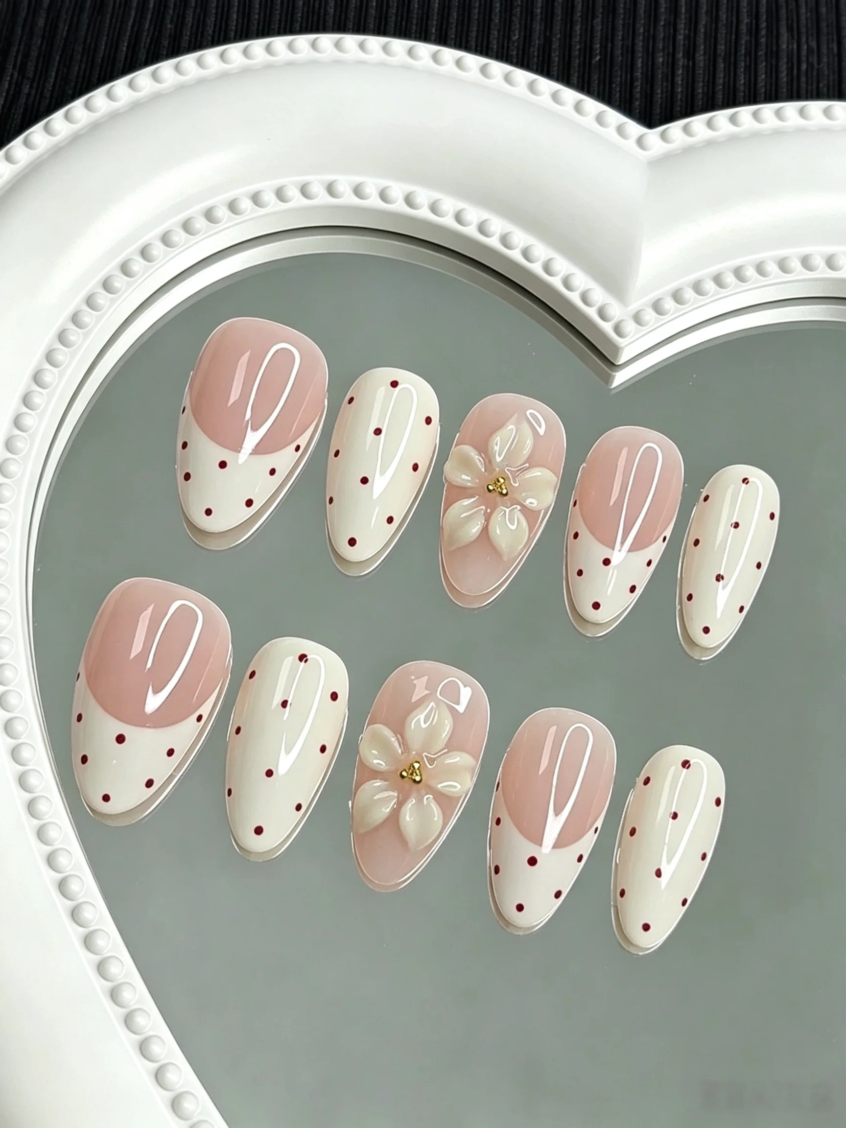 10-Piece Set of Pink and White Polka Dot 3D Flower Medium-Length Almond-Shaped Press-On Nails, Peach Nude Pink + Milky White Color Combination, Soft and Translucent, Brightens the Complexion, French Romantic Vibe