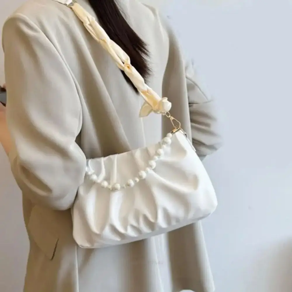 

Elegant Korean Cloud Shoulder Bag Luxury Small Pearl Shoulder Bag Sweet PU Leather Women's Handbags Girls