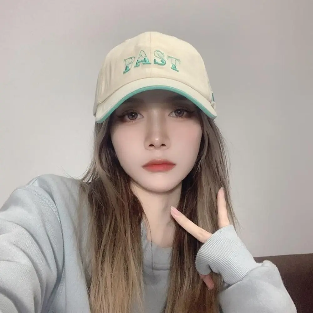 

Korean Style American Retro Baseball Cap Cotton Letter Embroidery Tattered Jeans Sun Hat Sunscreen Sun Cap Peaked Cap Outdoor