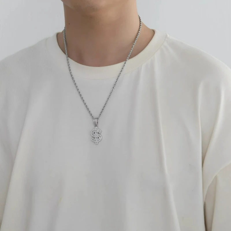 علامة الدولار الفضي كامل الماس زركونيا عديم اللون قلادة قلادة الهيب هوب شخصية الاتجاه