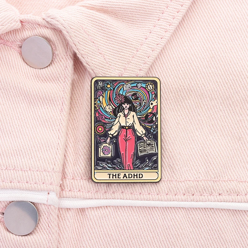 Tarotkarte Die ADHS Emaille Pin Mental Health Awareness Metall Brosche Rucksack Revers Abzeichen Schmuck Accessoires Geschenk für Freunde