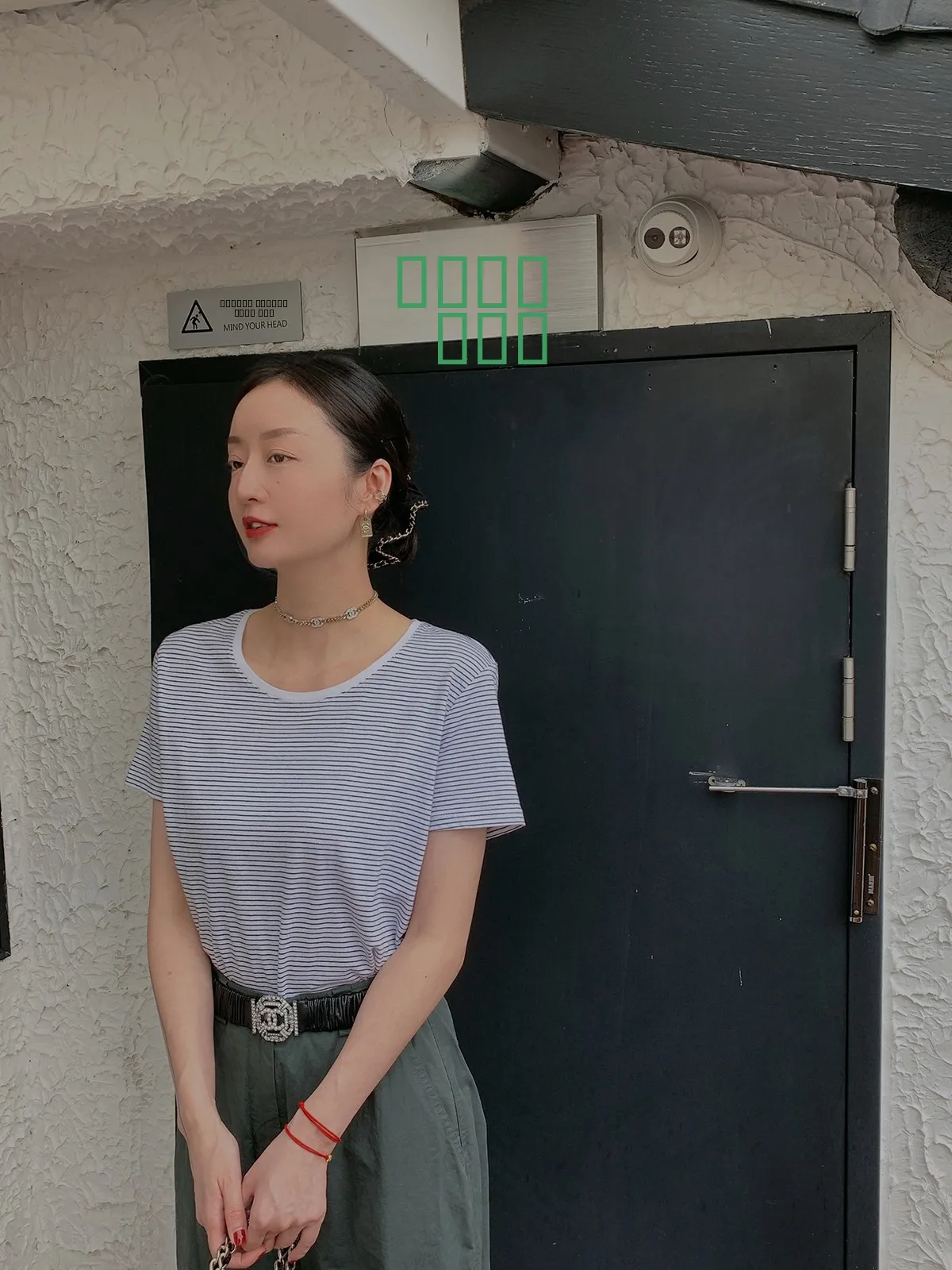 

Женская хлопковая футболка Bow Studios с круглым вырезом, коротким рукавом, в полоску, базовая, свободного кроя, для весны и лета, модная, для повседневной носки.