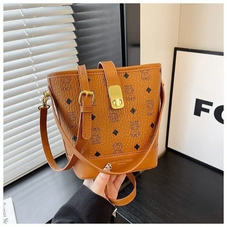 

026 Popular Style Women's Bucket Bag, High-End Texture, Casual Basket Tote, Versatile Shoulder & Crossbody for Daily Commute
