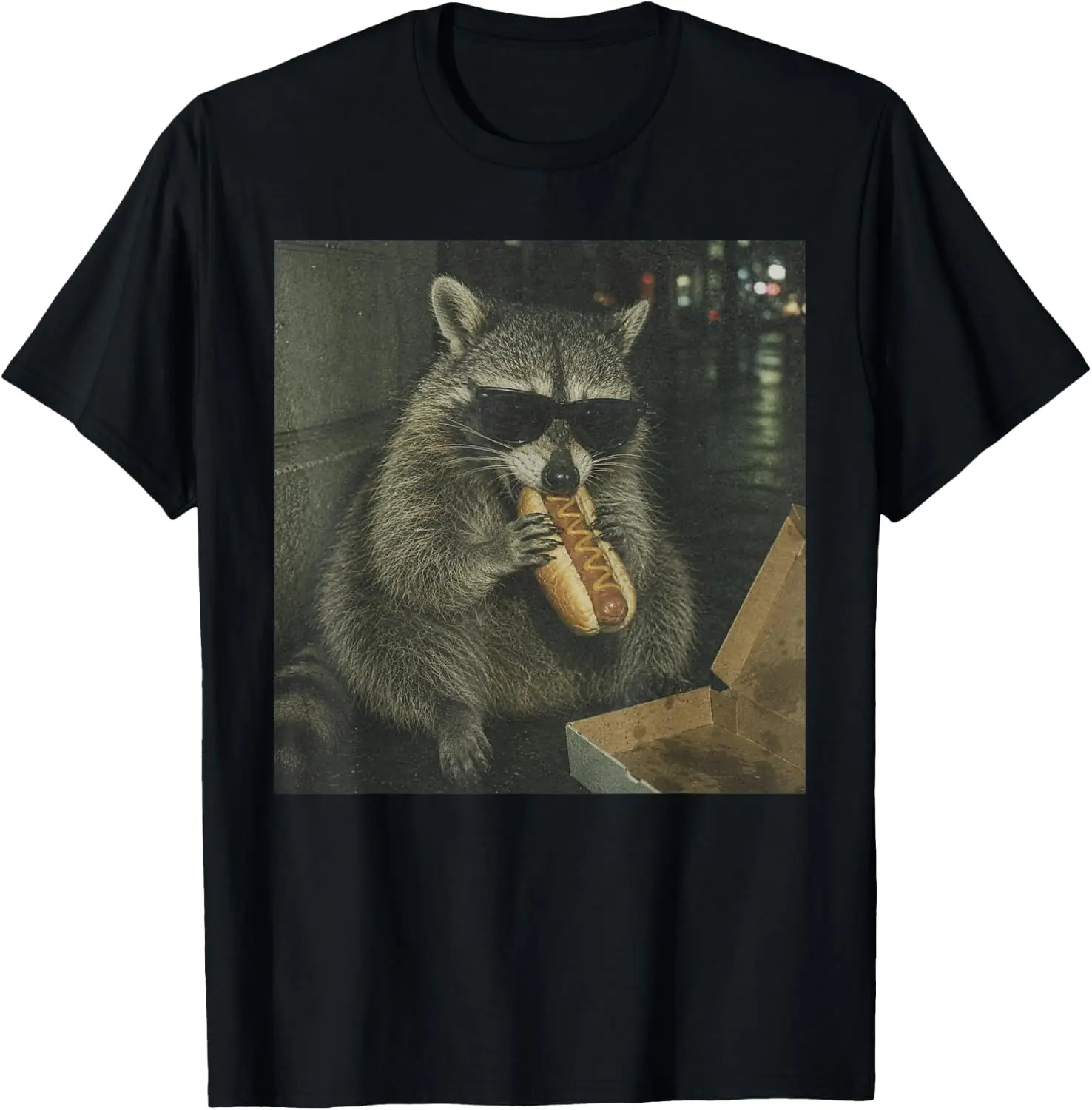 Raccoon Eating Hot Dog Graphic Tee Funny Animal Meme T-Shirt 100% Cotton Trendy Y2K Short-Sleeve Tee – Soft, Quick-Drying, All Occasion Casual  Suitable For Concert Party Hanging Out Sightseeing Trip