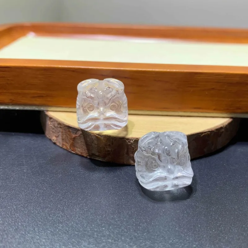 

White crystal lion dancing loose beads