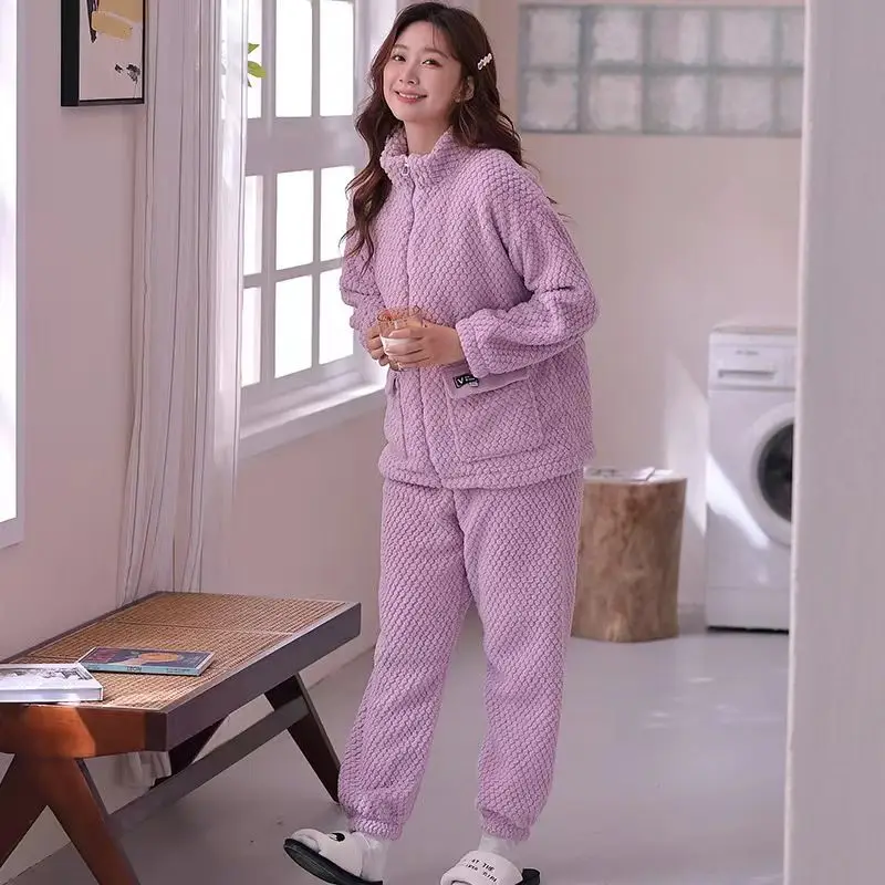 Coral velvet pajamas for women in autumn and winter 2023, new thick and plush pajamas, flannel home clothing two-piece set