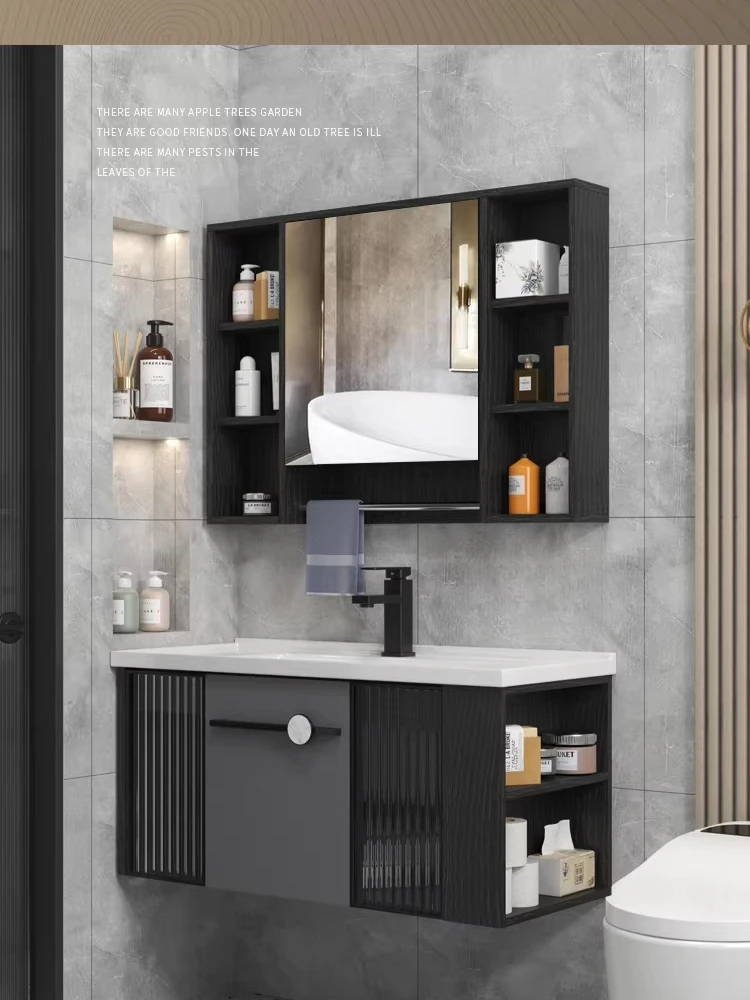 

Супертонкий шкаф для ванной из массива дерева шириной 40 см с боковым отсеком для хранения и тумбой под раковину для небольшой квартиры.