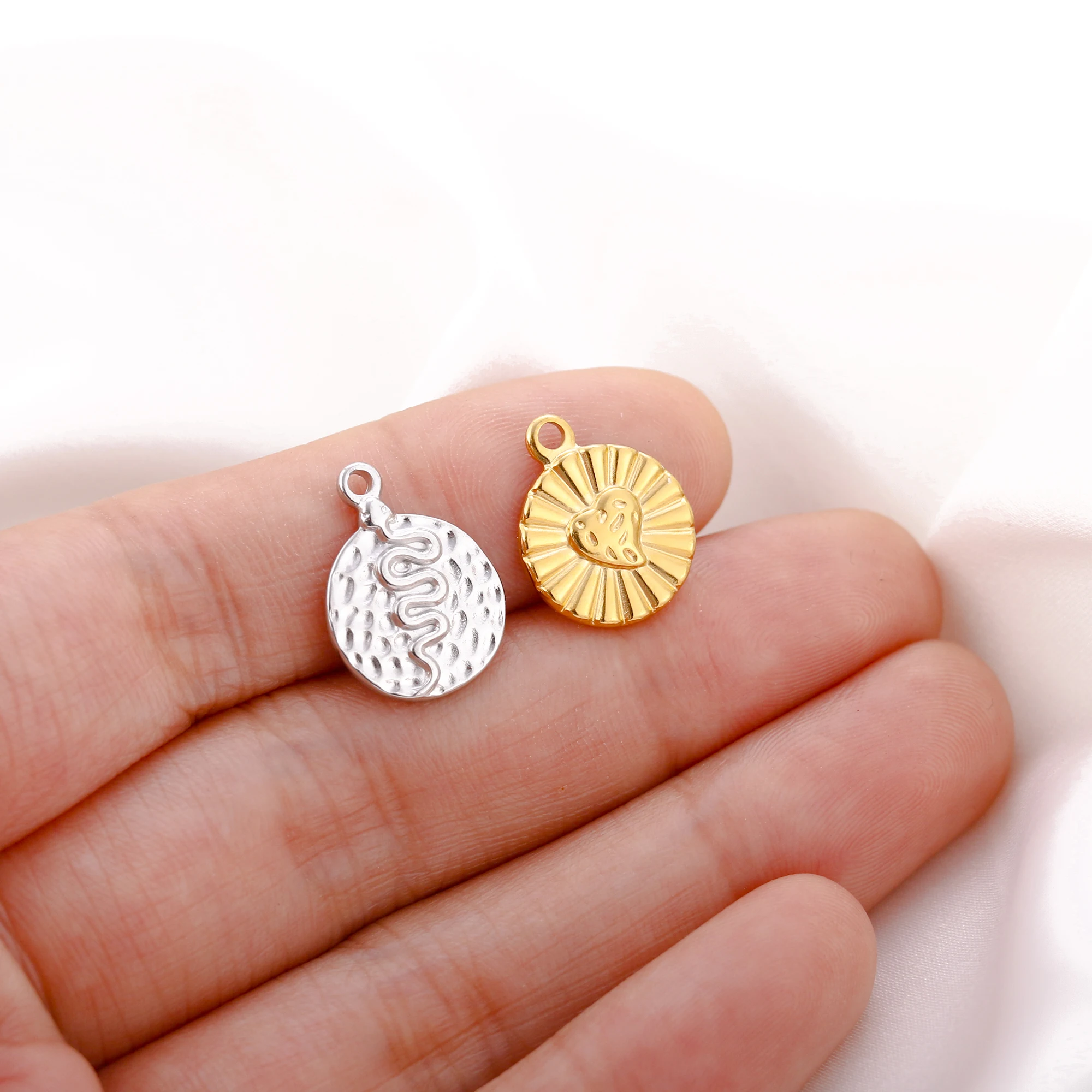 3PCS Edelstahl Herz Schmetterling Sonnenblume Schlange Niedlichen Hund Charms Für Schmuck Machen Liefert Diy Halskette Ohrringe Armband – Detail 14
