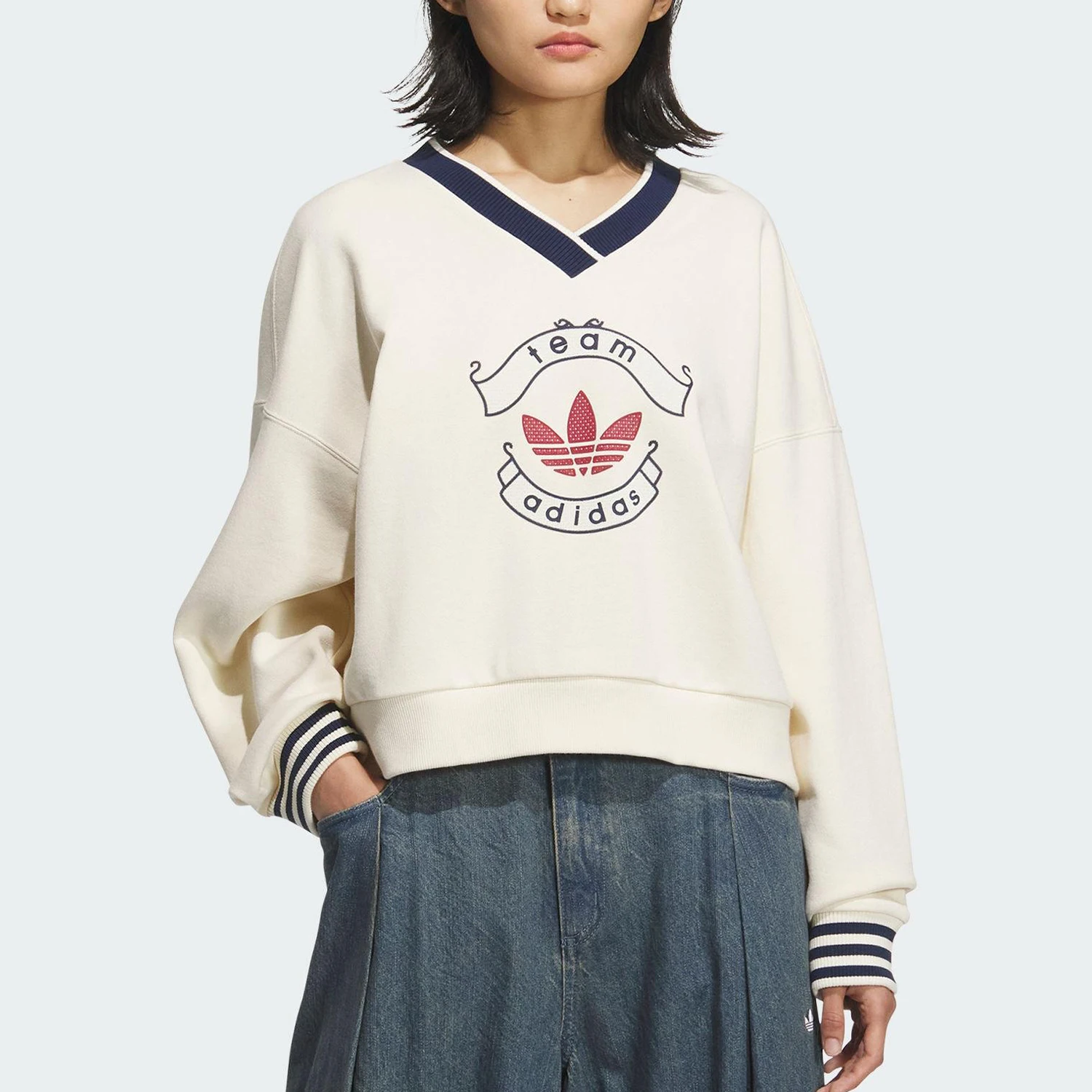 Adidas Originals Trefoil Women's Loose V-Neck Sweatshirt KC5845