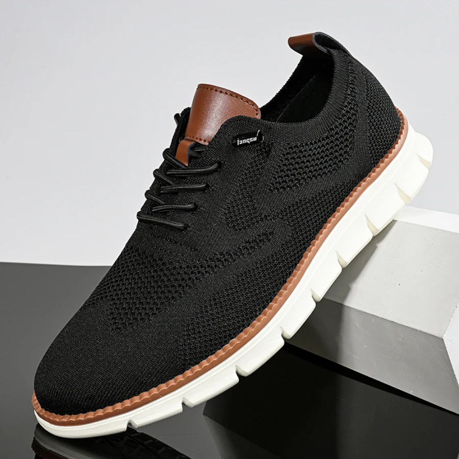 New Summer New Vintage Men Casual Shoes Men Business Formal Brogue Weave Carved Oxfords Wedding Dress Shoes Breathable sneakers