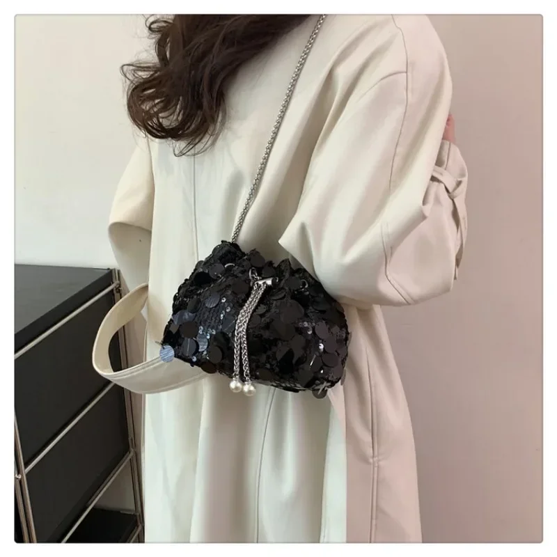 Bao Beutel tasche Handtasche neue Nische ästhetische diamant besetzte tragbare Pailletten kette Schulter Modetrend geschleuderte Umhängetasche