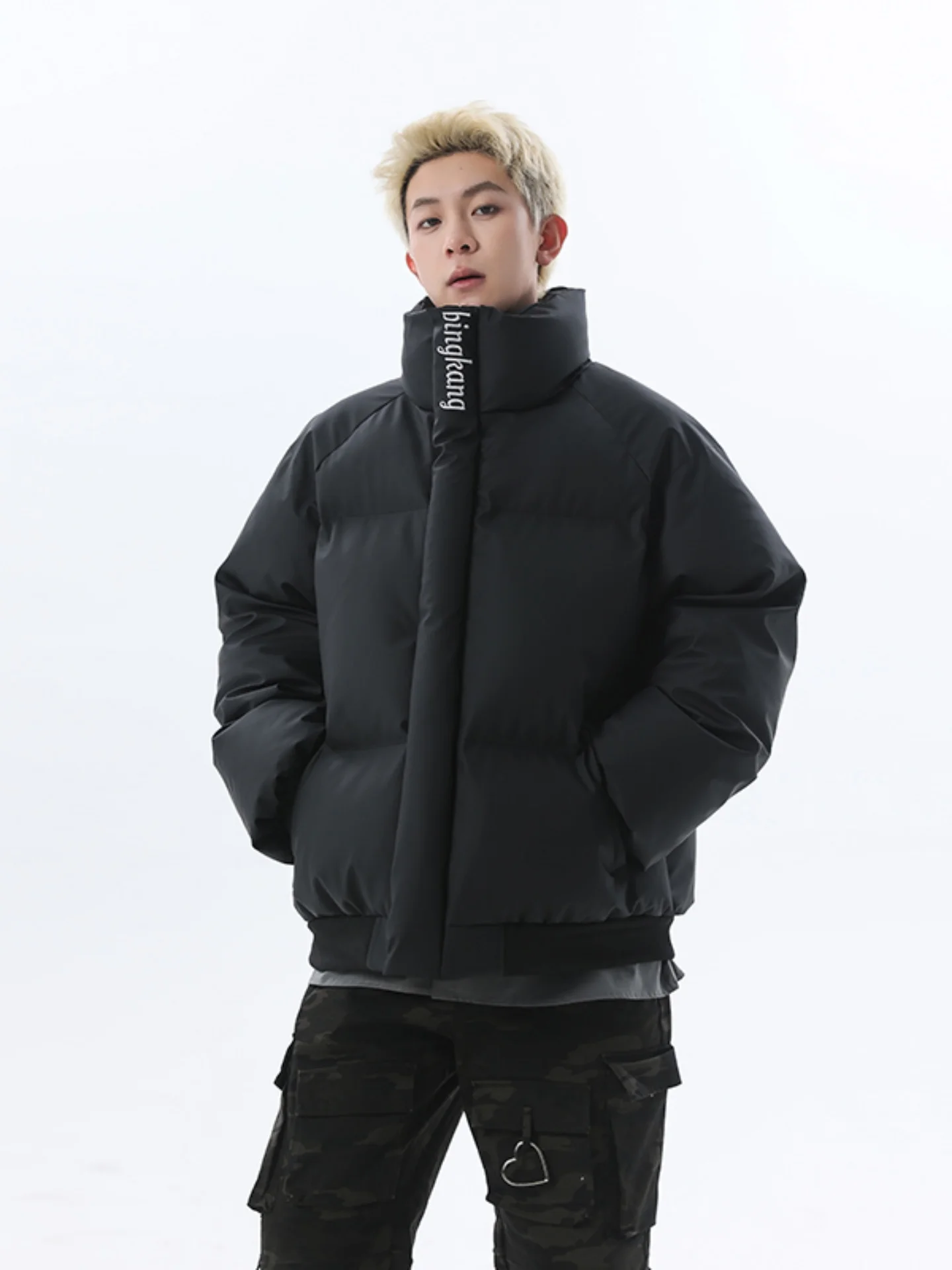 

Korean Sle Thiened Cotton Jaet Men's Loose Warm Winter Clothes American Couple 2025 Men's Versatile Stand Collar Coat