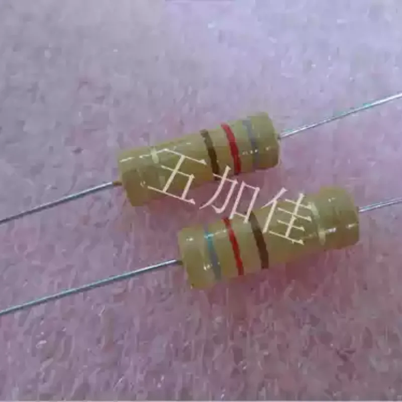 10-100pcs LCA0922 820 Ω 820R 5% 1.5W 750V imported carbon film color ring resistor