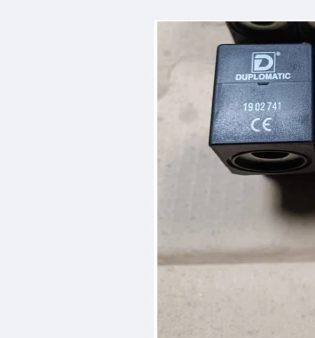 

1 шт. оригинальная катушка 1902741 24 В