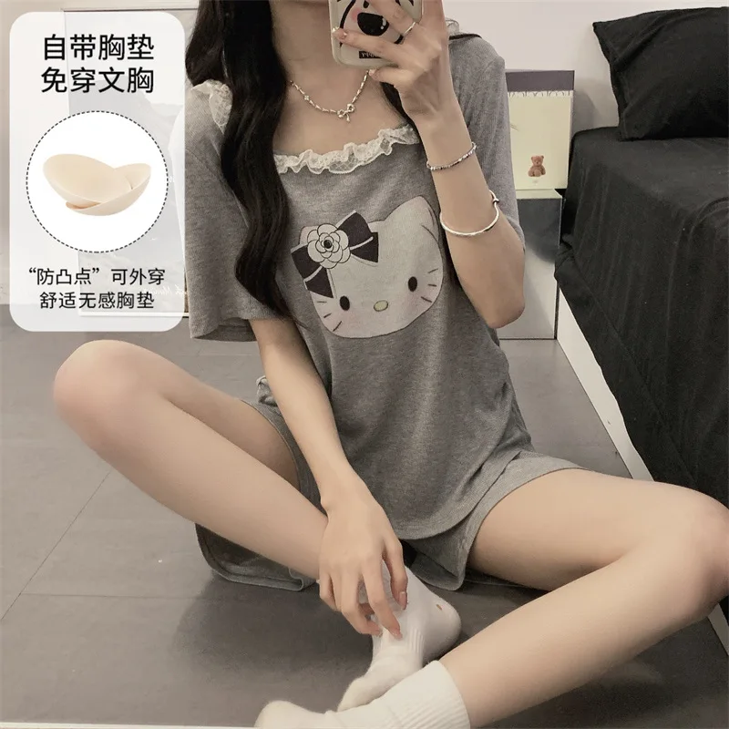 

Милый комплект для девочек: модная футболка с коротким рукавом и шорты, домашняя одежда, летняя новинка, мультяшный аниме-дизайн, студенческий стиль, 2 предмета, удобная пижама, мягкая ткань.