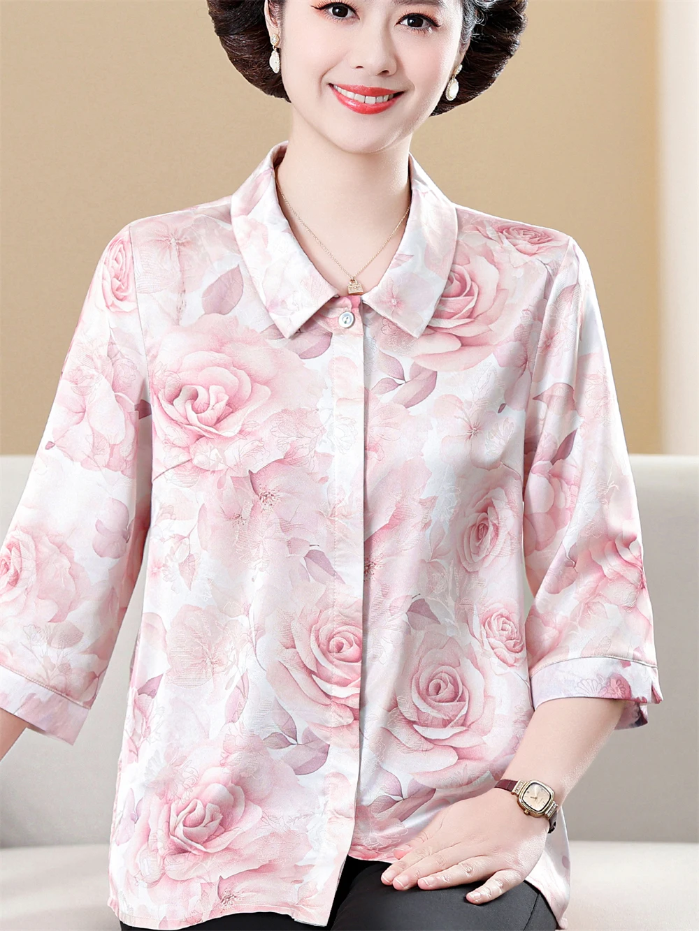 

Весенняя модная блузка из тонкого шелка с принтом, рукава три четверти, свободный крой, для женщин среднего возраста, премиум-качество