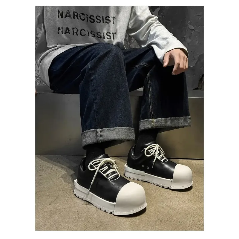 

Niche Brand Classic Spring Street Style Teenagers Daily Dress Flat Sneakers For Men's Black White Mixed Colors Height Increasing