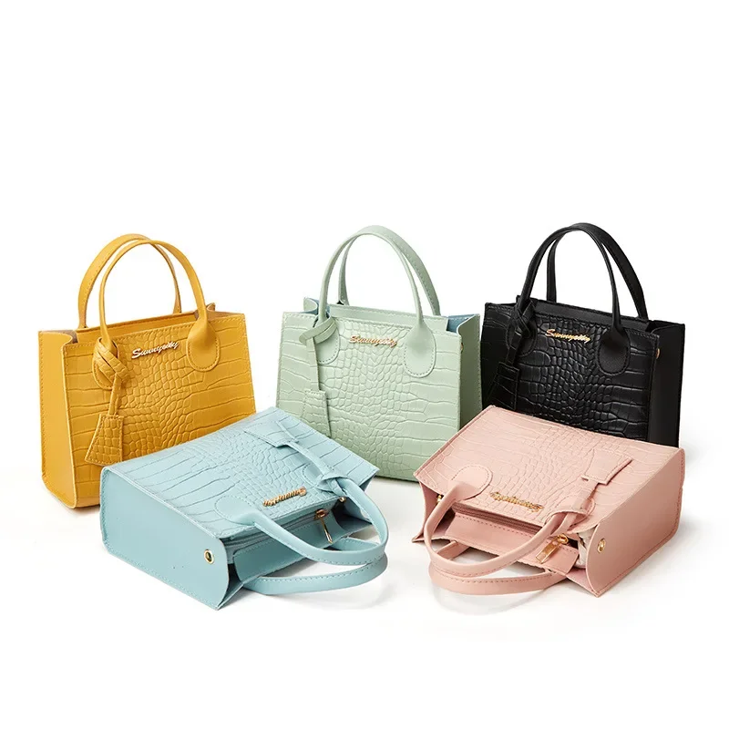 

Cross-border Wholesale 2024 Crocodile Letter Korean Label Candy Color Hanging Decoration Matching Color Birkin Bag