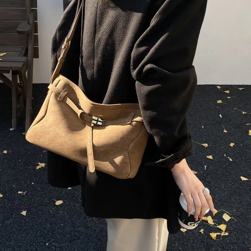 حقيبة يد من جلد الغزال لخريف وشتاء 2025، محفظة كتف نسائية أنيقة على طراز كسول، مقبض علوي متعدد الاستخدامات، يوم بسيط #2