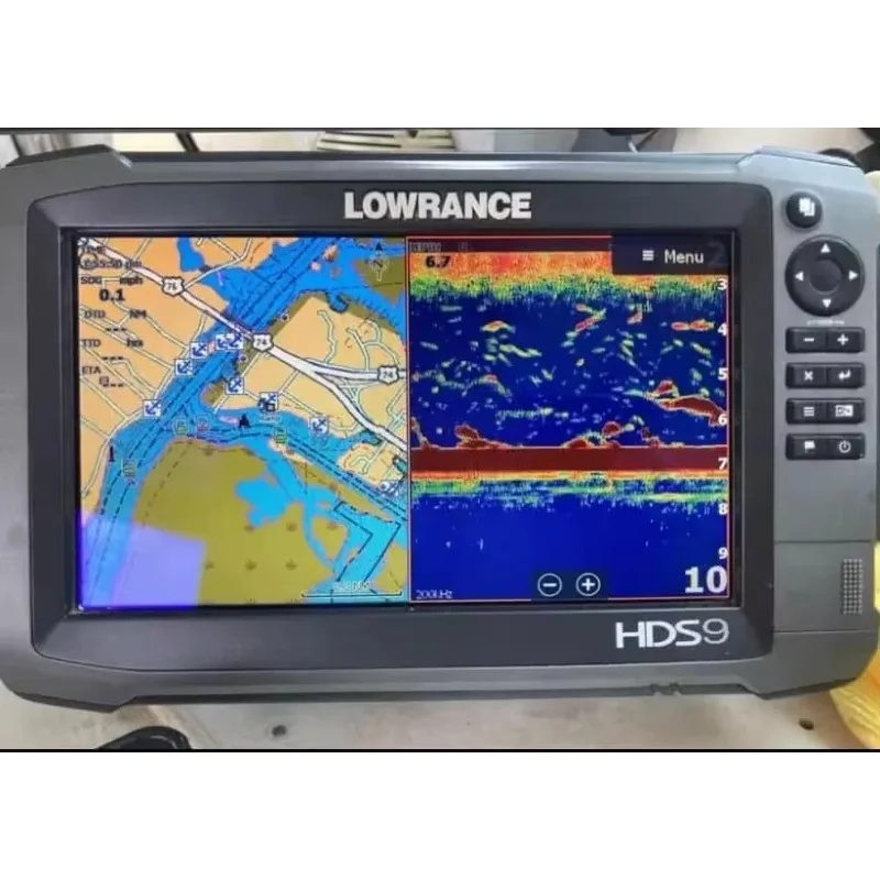 

ORIGINAL Lowrance HDS-9 Live - 9-inch Fish Finder with Active Imaging 3 in 1 Transducer with Active Imaging Sonar